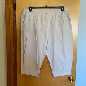 Croft &Barrow Capri pants - 2X